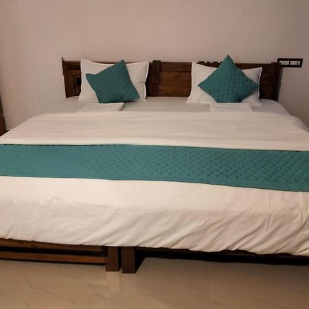 Devi Kripa Residency Lägenhet Varkala Exteriör bild