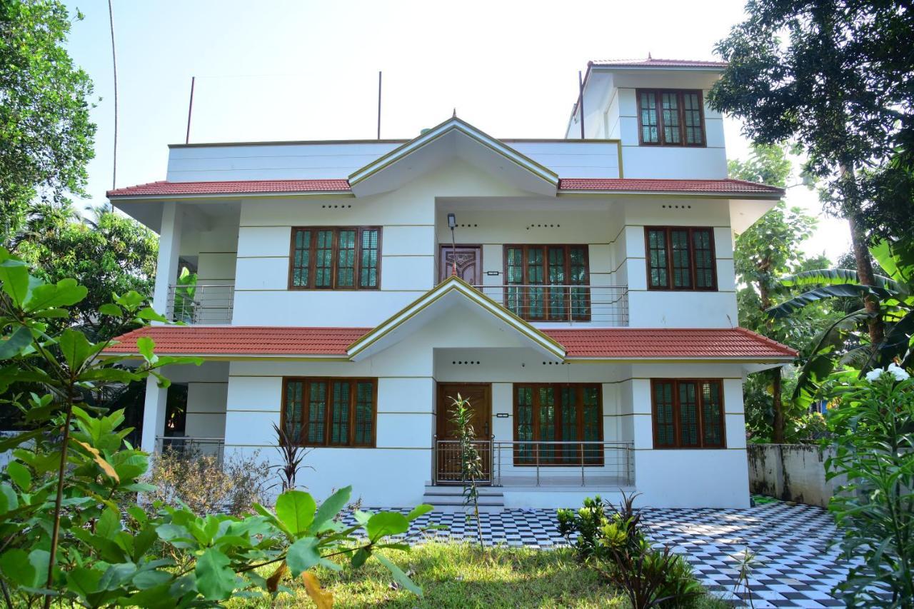 Devi Kripa Residency Lägenhet Varkala Exteriör bild
