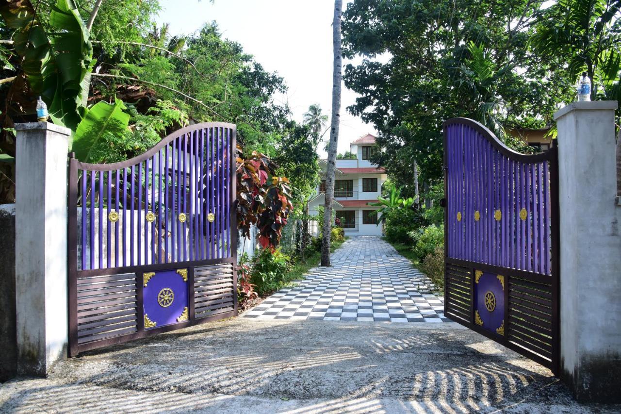Devi Kripa Residency Lägenhet Varkala Exteriör bild