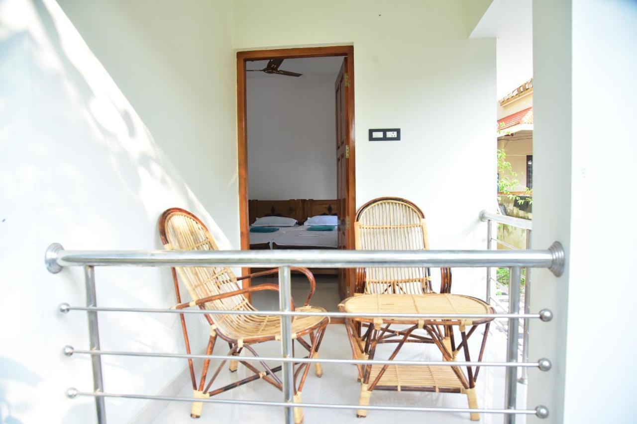 Devi Kripa Residency Lägenhet Varkala Exteriör bild