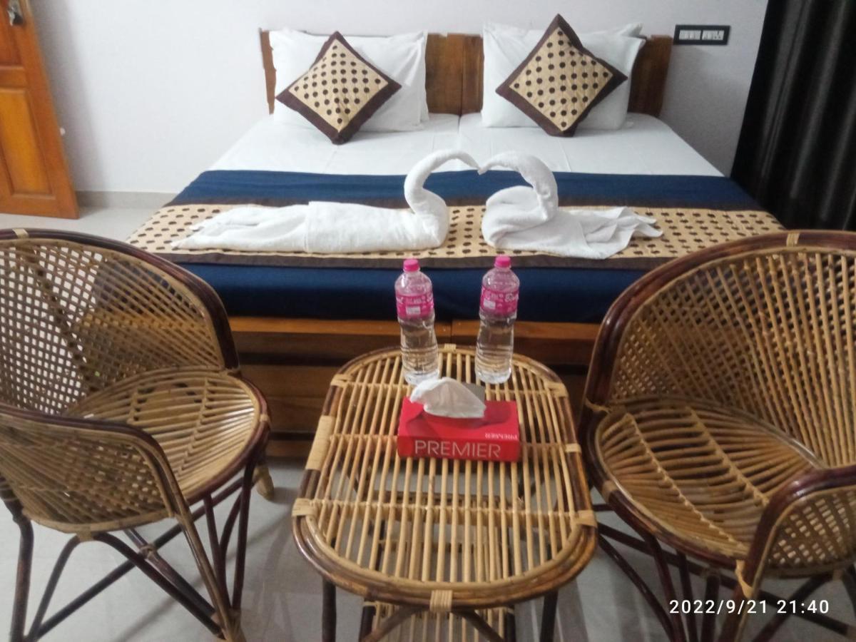 Devi Kripa Residency Lägenhet Varkala Exteriör bild