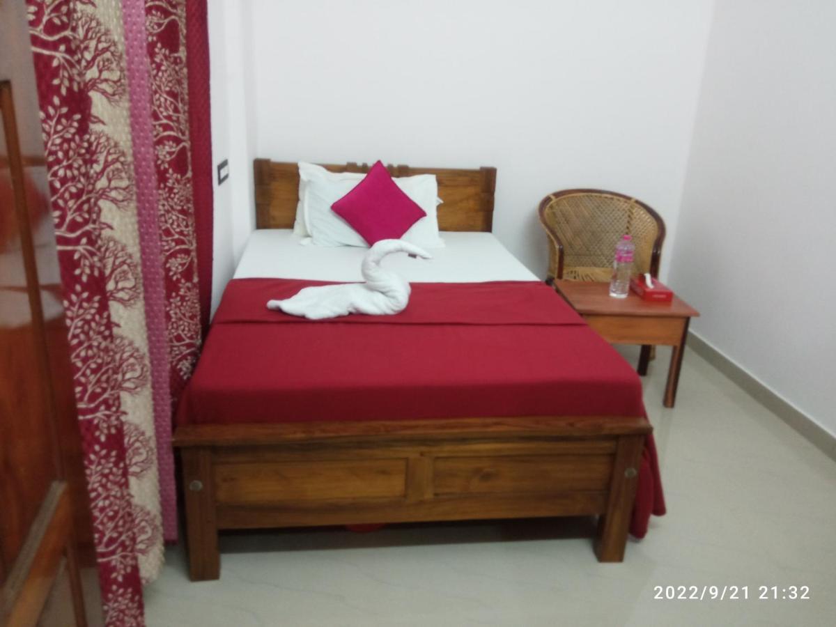 Devi Kripa Residency Lägenhet Varkala Rum bild