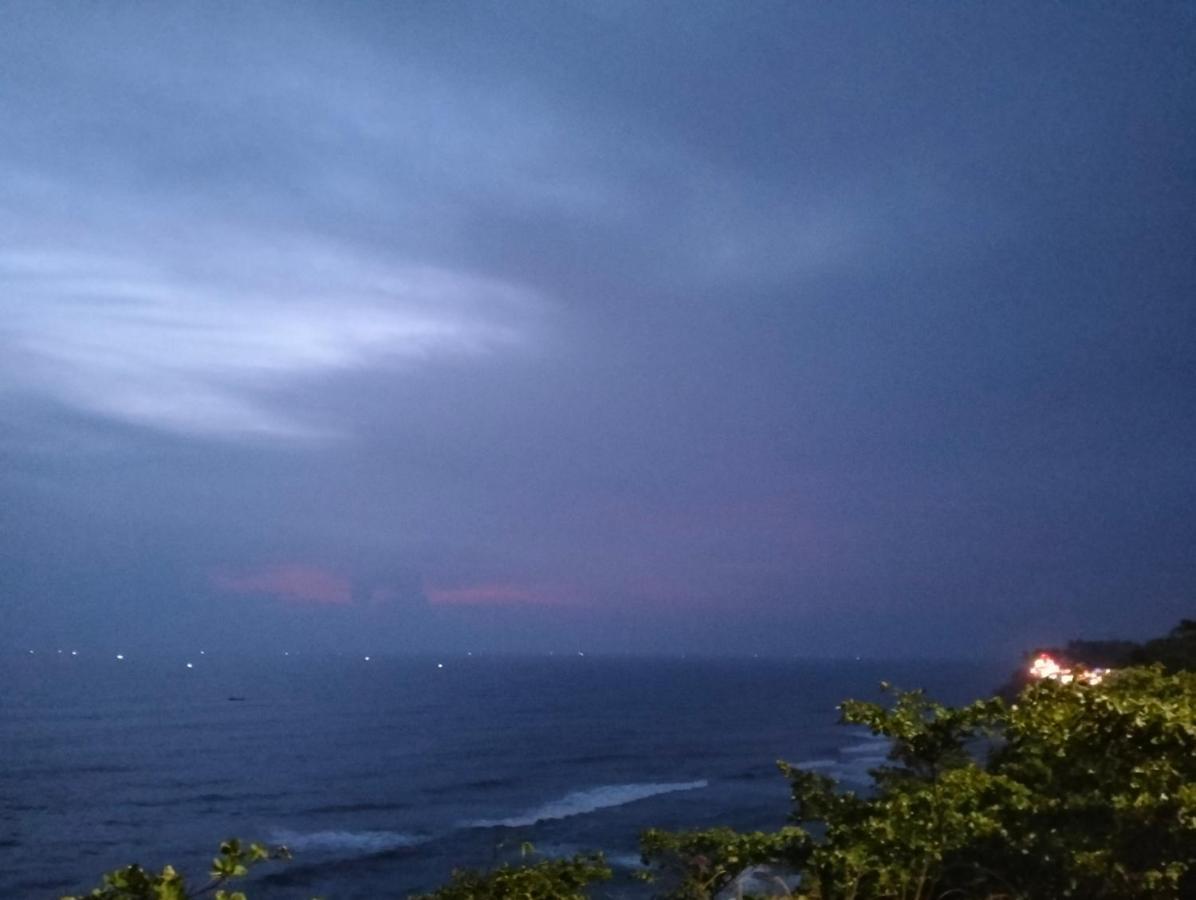 Devi Kripa Residency Lägenhet Varkala Exteriör bild